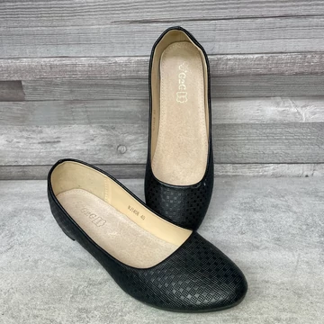 G&amp;amp;G fekete bőr balerina cipő 40