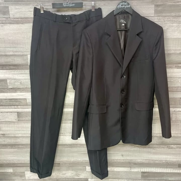 T.E. Divat fekete férfi öltöny szett 48