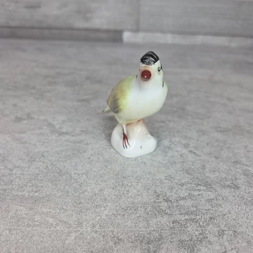 Aquincum porcelán madár figura