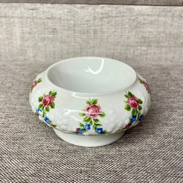 Wallendorf régi virágdíszes ékszertartó