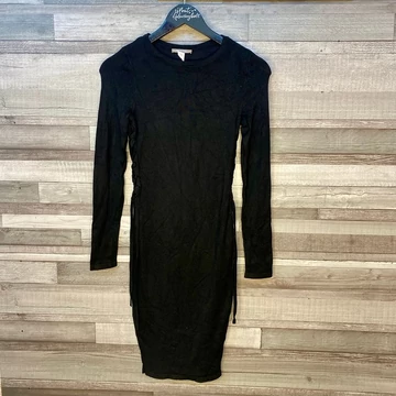 Orsay kötött, oldalt szűkíthető fekete ruha S