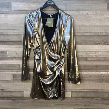 H&amp;amp;M metálfényű alkalmi ruha S