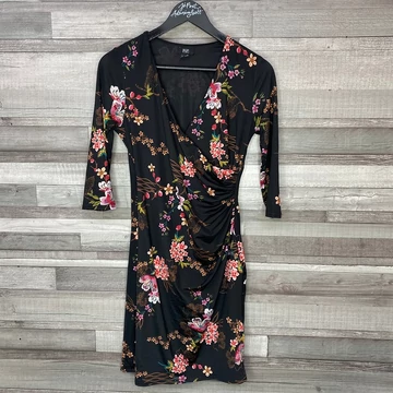 F&amp;amp;F fekete női ruha színes virágmintával 40