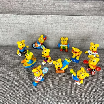 Régi Pomber maci sport válogatás 11 db