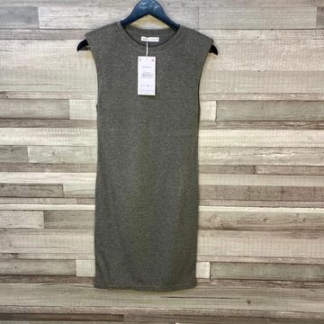 Sinsay szürke bordázott válltöméses ruha M