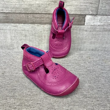 Clarks First Shoes pink kislány bőr szandál 20 Clarks First Shoes pink kislány bőr szandál 20