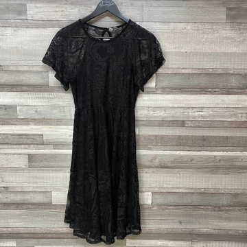 Asos fekete csipke hatású ruha 38