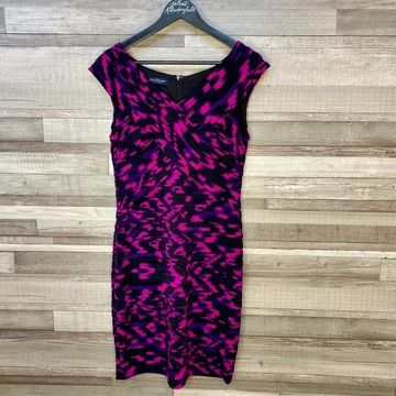 C&amp;amp;A Sixth Sense fekete-pink női ruha 42