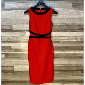 F&amp;amp;F piros női ruha 36