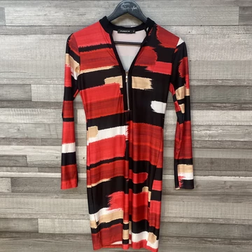 Masca piros mintás hosszú ujjú ruha M