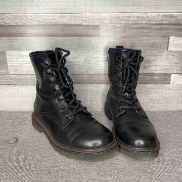 Bőr fűzős fekete bokacsizma 37