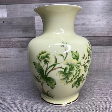 Hollóháza Hungary zöld virág mintás porcelán váza