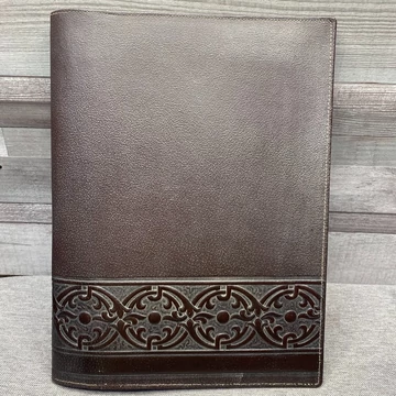 DAMW retro nyomott mintás bőr dosszié belső zsebbel