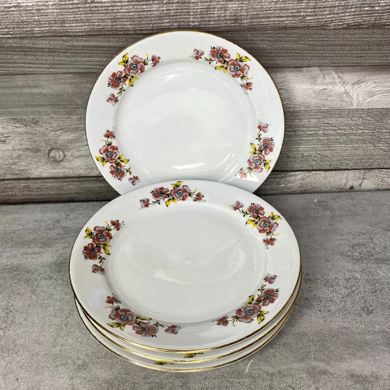 Alföldi porcelán süteményes tányérok