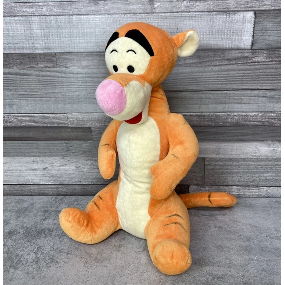 Disney Micimackó: Tigris plüss figura