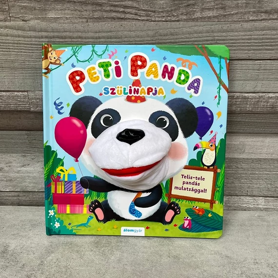 Peti Panda szülinapja gyermekkönyv plüss bábbal