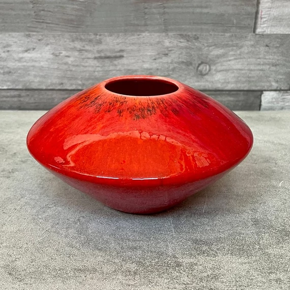 Retro piros mázas váza