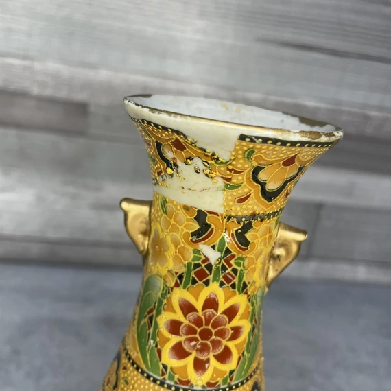 Kínai mintás füles porcelán váza
