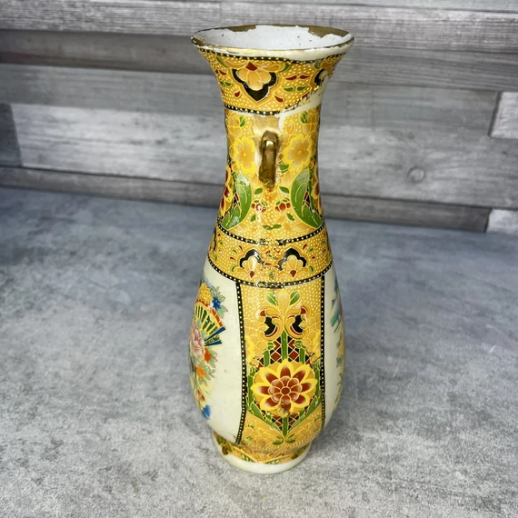 Kínai mintás füles porcelán váza
