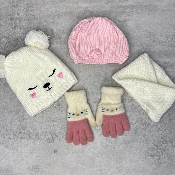 Sinsay, So cute téli sapka, sál, kesztyű szett 12 hó