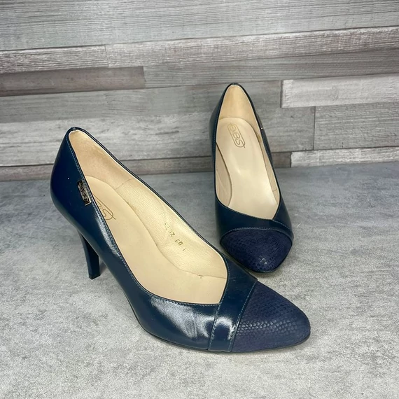 Embis sötétkék bőr magassarkú cipő 37