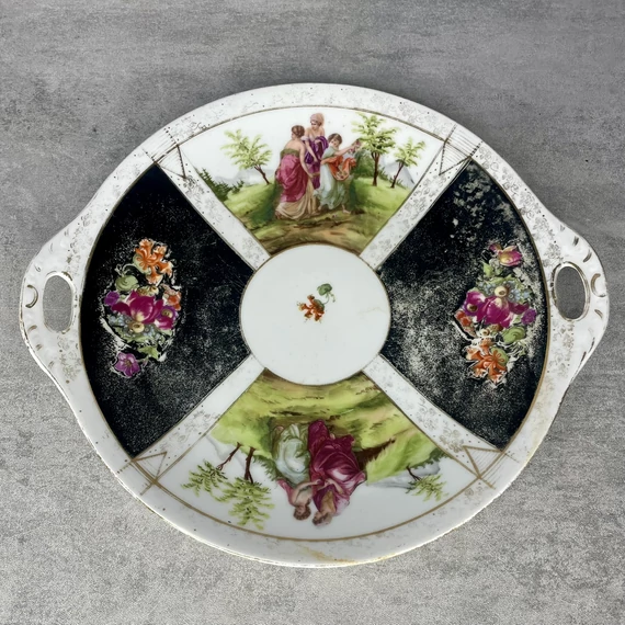 OEPIAG ROYAL: Carl Knoll szerű porcelán tálca aranyozott széllel