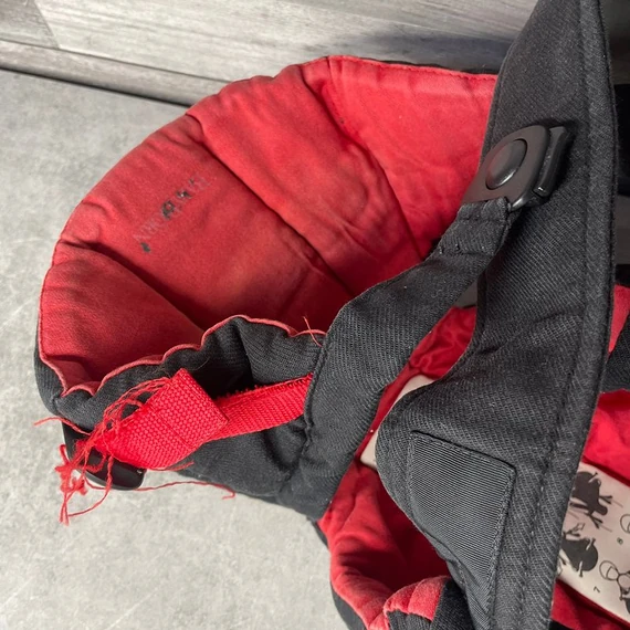 BabyBjörn Baby Carrier Active fekete kenguru baba hordozó