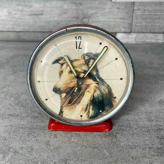 Retro Lassie kutyás vekker óra dísz