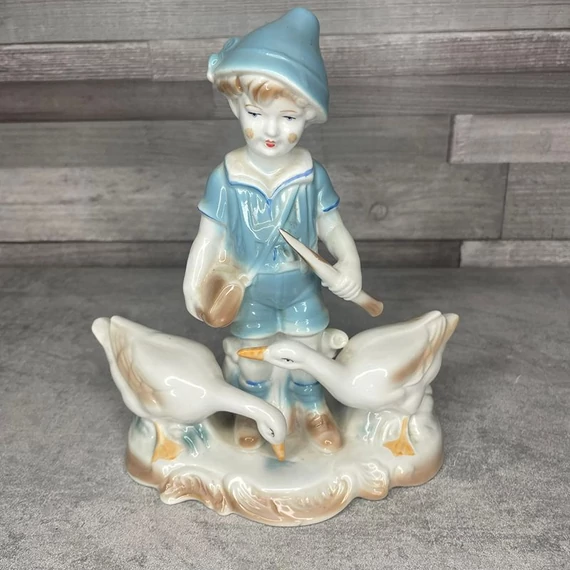 ARPO Romania libapásztor porcelán dísz