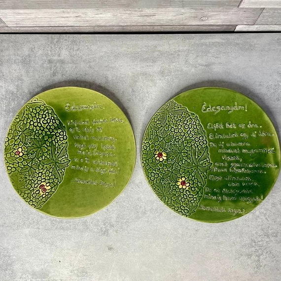 Házasság bejelentő mázas kerámia tányérok ajándékba az Édesanyáknak