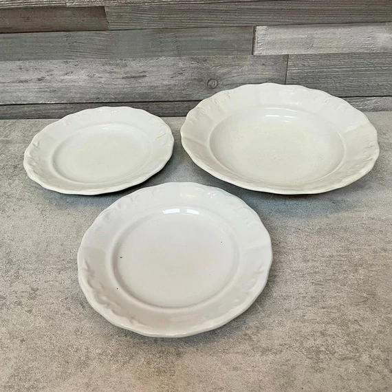 Zsolnay fehér porcelán tányér szett