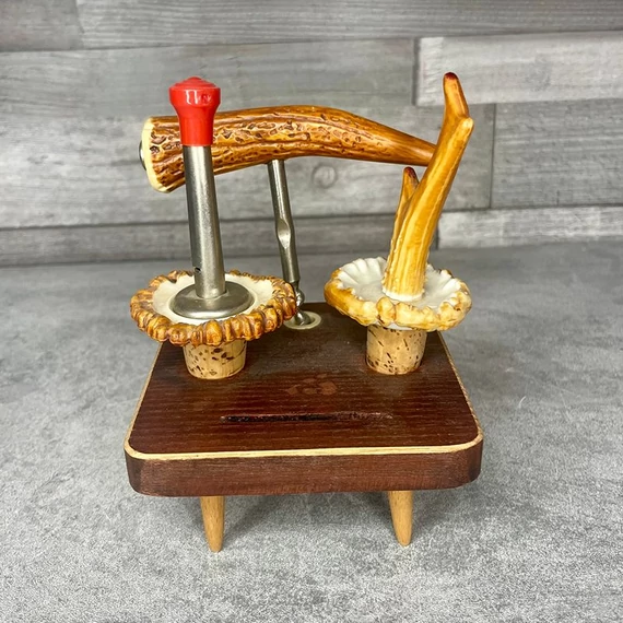 Rusztikus agancsos dugóhúzó, dugó készlet