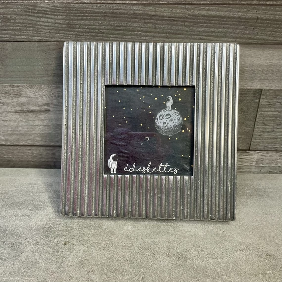 Édeskettes űr témájú kép