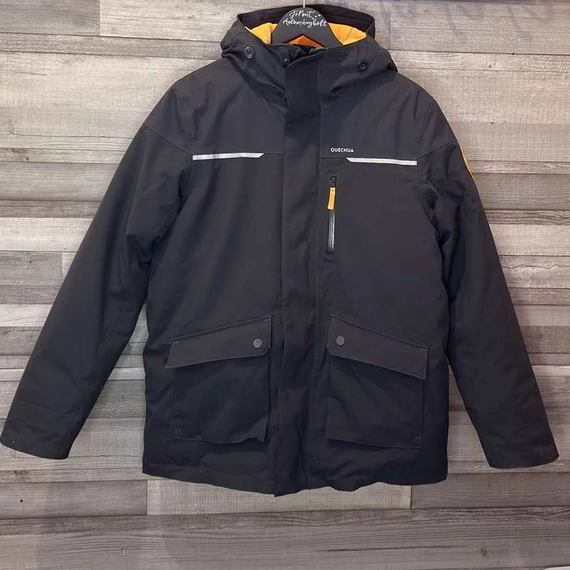 Decathlon Quechua fekete téli kabát 14-15 éves