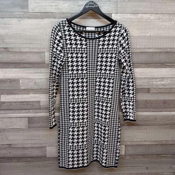 Amy Vermont fekete-fehér mintás ruha 36-38