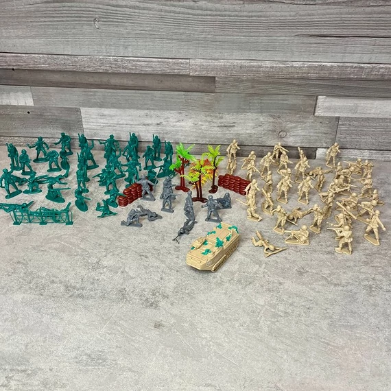 Katonai gyerekjáték három színnel