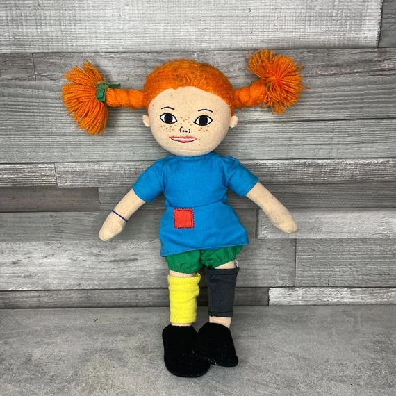 Harisnyás Pippi rongy baba játék