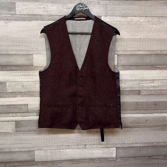 Next bordó-fekete férfi mellény M-L