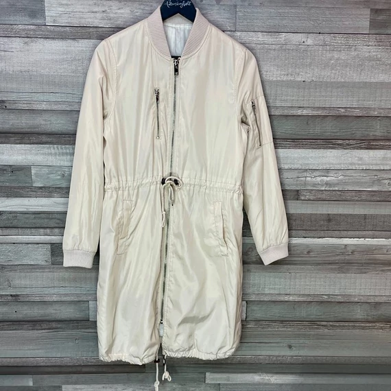 Bézs karcsúsított átmeneti kabát S-M