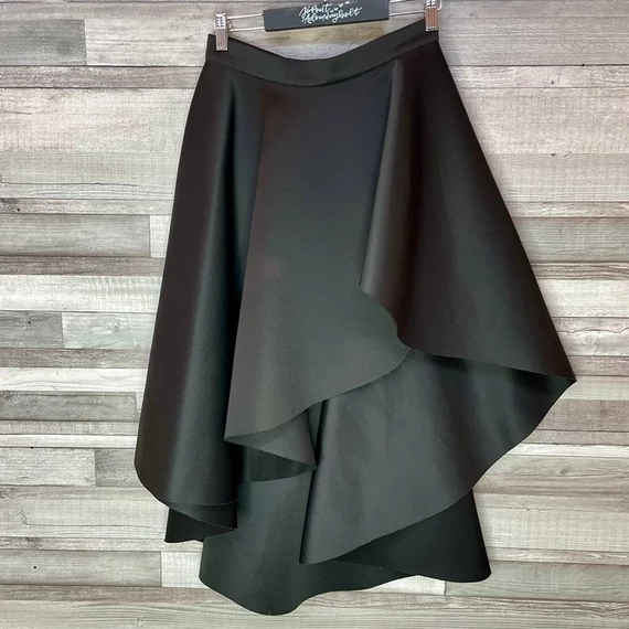 Envy fekete aszimmetrikus szoknya S