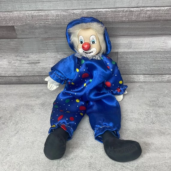 Kék pöttyös ruhás porcelán bohóc dísz