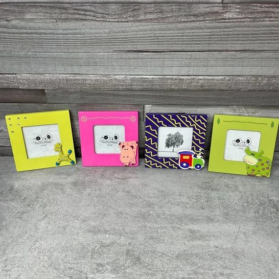 Színes mintás gyerek képkeret szett