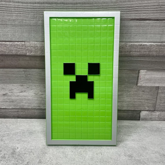 Minecraft Creeper zöld műanyag pajzs