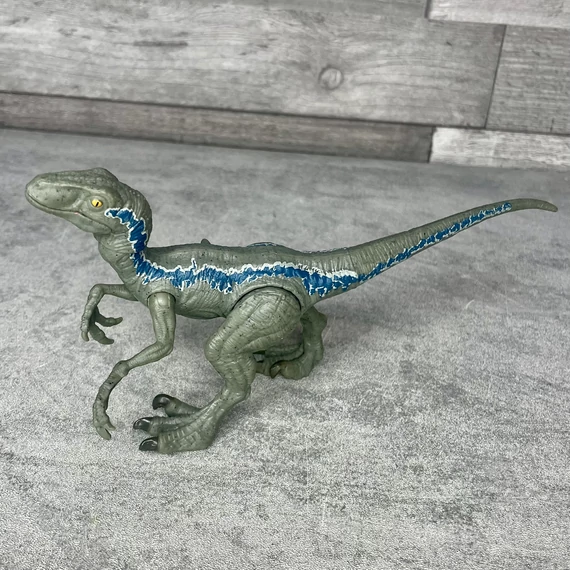 Mattel Jurassic World harci sérült Velociraptor "Blue" játék figura