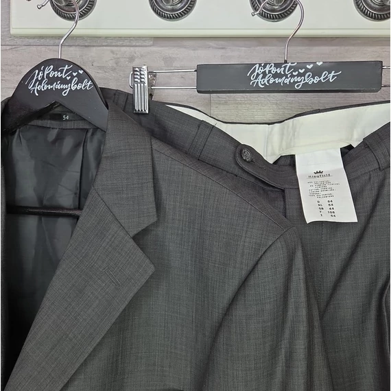 Kingfield szürke öltöny, 54