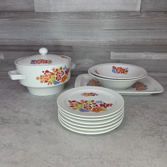 Colditz bogyómintás német porcelán tálaló készlet