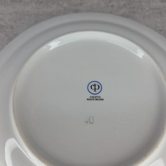 Colditz bogyómintás német porcelán tálaló készlet