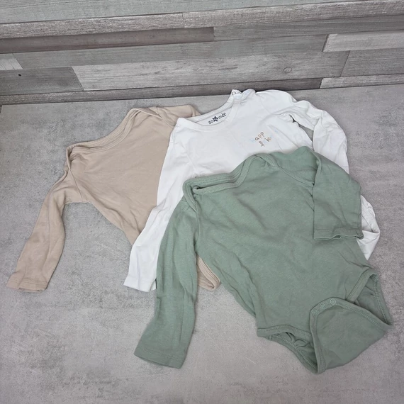 Vegyes uniszex babaruha szett, 5 db, 80-86