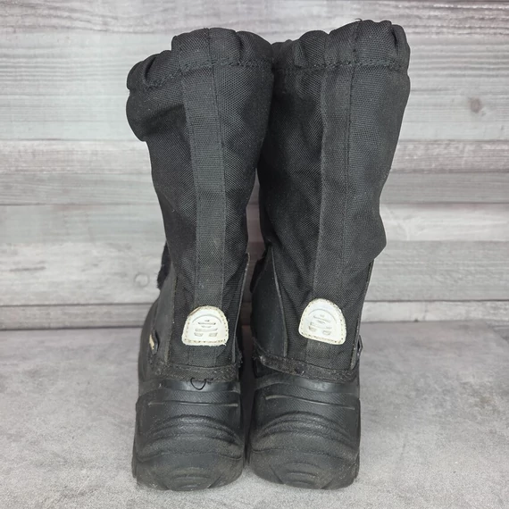 Kamik goretex uniszex bundás fekete hótaposó, US 3