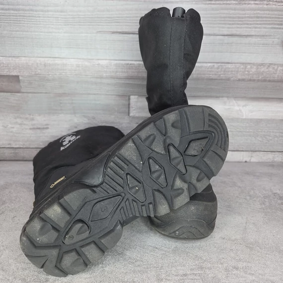 Kamik goretex uniszex bundás fekete hótaposó, US 3